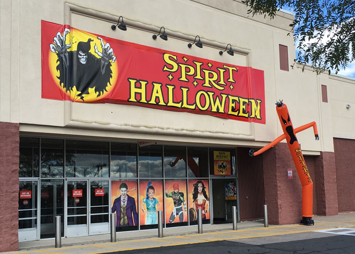 interesting facts - spirit of halloween - Spiri! Halloween Un Thern Ser! Ar
