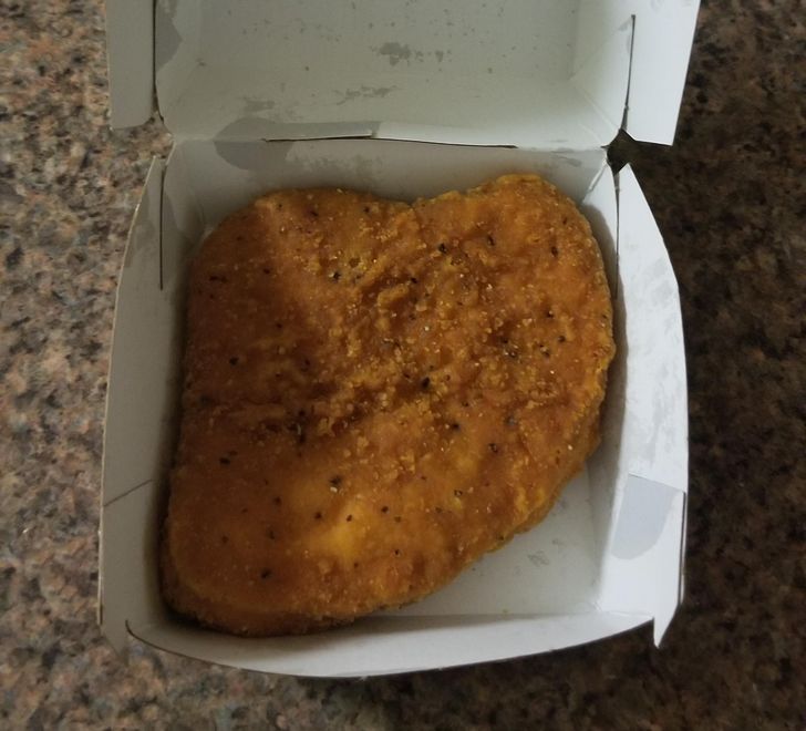 “Ordered my kid a 6-piece nugget meal, and this is what he got in his nugget box.”