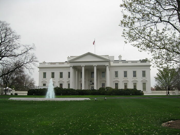 34 Lies People Tell Themselves To Feel Better.