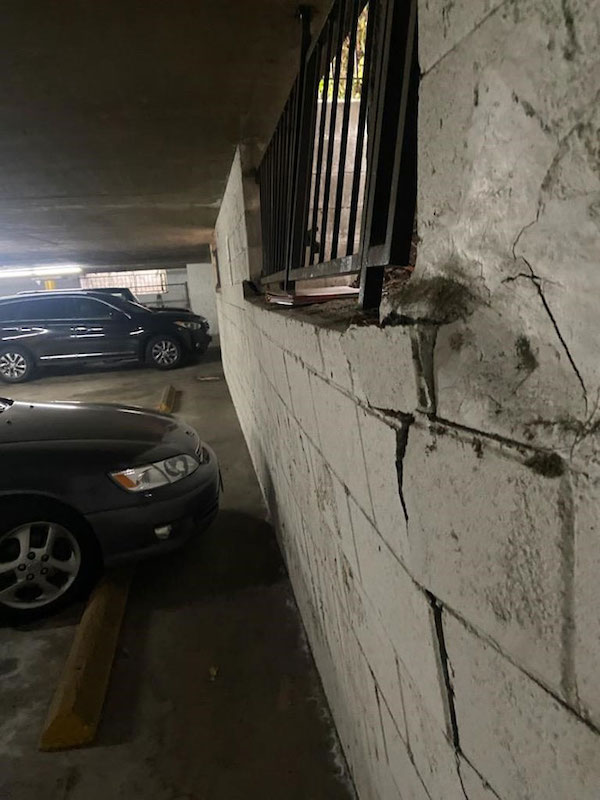 I don’t know about you but I would want to park the furthest away from this wall…