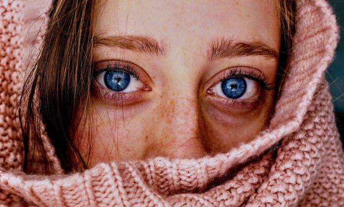 Blue eyes, only 8% of the world population.
