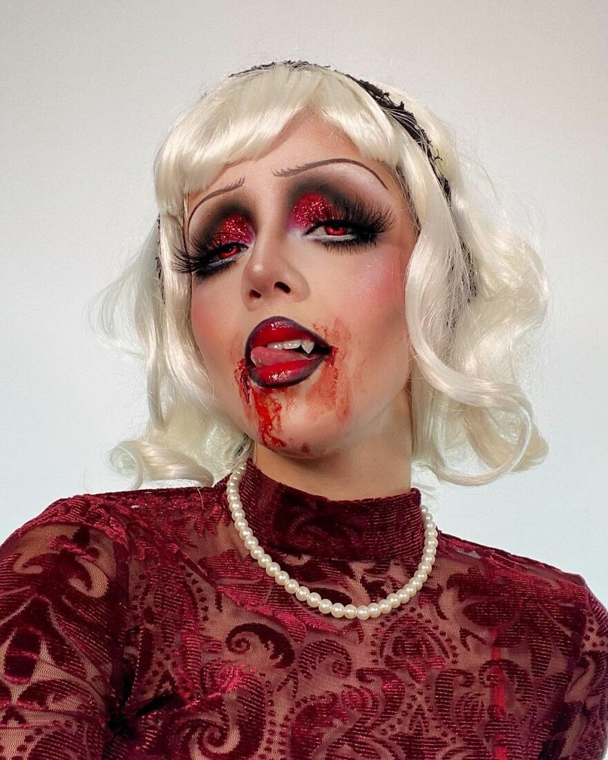 makeup artist charlotte roberts-mouth