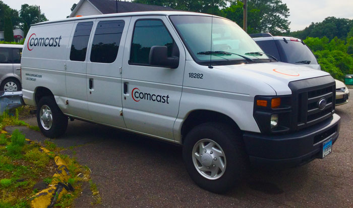 commercial vehicle - comcast 18282 Comcast