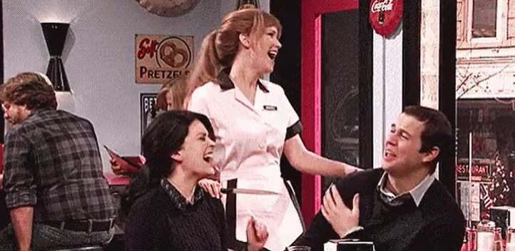 jennifer lawrence snl waitress - Geral So Pretze Bet 351