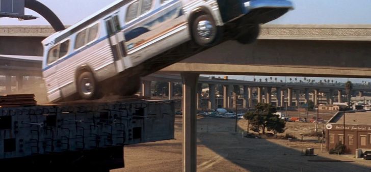 By the way, the most famous scene in this movie contains the jump from the bus through the gap on the freeway. In fact, the bridge was completely put together — it’s wasn’t until later that it was removed digitally. A flock of flying birds was added digitally too. But the bus really did take off in this scene, and a special ramp was built for these purposes. The bus reached a speed of 61 mph and traveled 109 feet up in the air. Moreover, its front wheels suddenly reached an altitude of 20 feet off the ground, which was higher than anyone had expected, including the cameramen. It resulted in the front part of the bus going out of the frame.