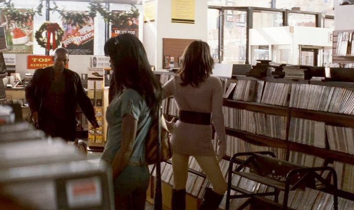 In the same flick, the roles of some mannequins in the video shop were played by real people. If you look closely, you will be able to see them moving.