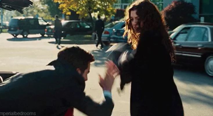 Women slapping men during an argument. It’s heavily referenced in movies and tv shows as women being “fiery”, whereas whenever a man slaps a woman during an argument they’re absolutely reamed for being abusive. In my opinion, society accepts women hitting men because society views women as weaker – it tells men “it’s okay if a girl hits you because it’s gonna be a soft little girly hit and you should take it like a man!” when in reality women can easily hurt and abuse men.