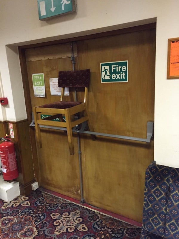 construction fails - safety fails - floor - 2 i Fire exit Fire Exit Do Pur Ve We ber ! Se