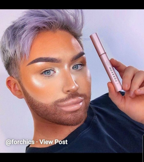 36 People Who Went Too Far With Makeup.