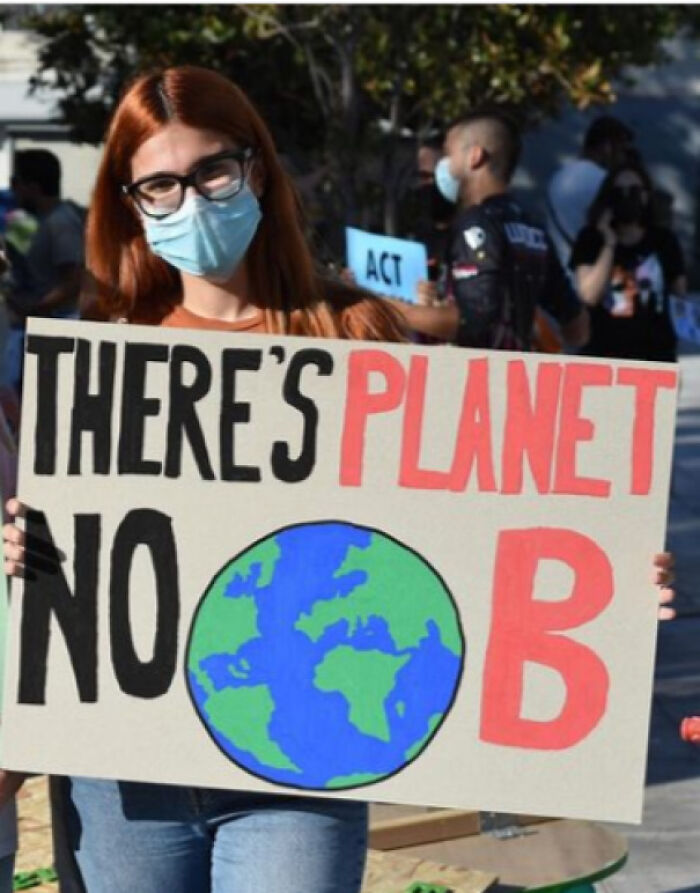 funny signs- there is planet noob - Act There'S Planet Nob