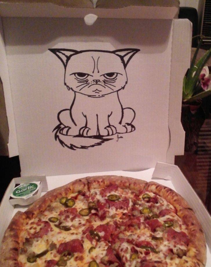 ’’For months I’ve asked for someone to draw a kitty on my pizza box. Today, I finally got it.’’