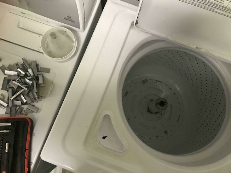 home disasters - unlucky people - washing machine - he