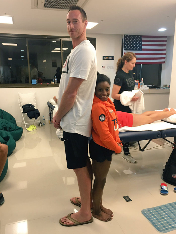 size difference in olympians doesn’t matter, depending on what sport you do 6’8″ & 4’8″