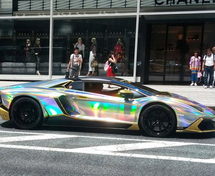 “Spotted the coolest car I’ve ever seen today in Tokyo.”