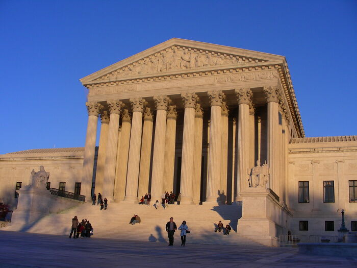 lawyers - dumbest clients - united states supreme court building - F