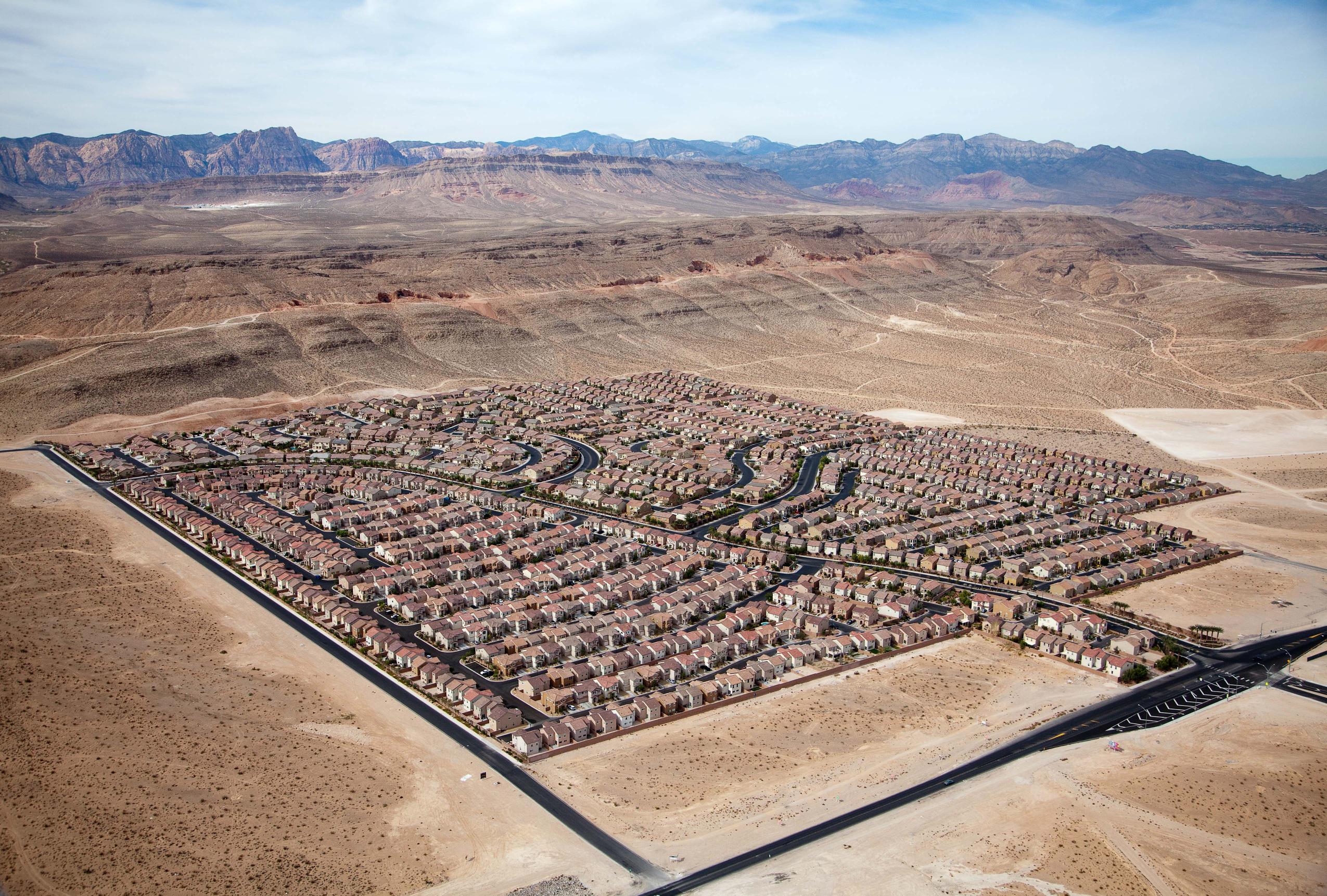 Desert housing blocks in Las Vegas, Nev., 2009