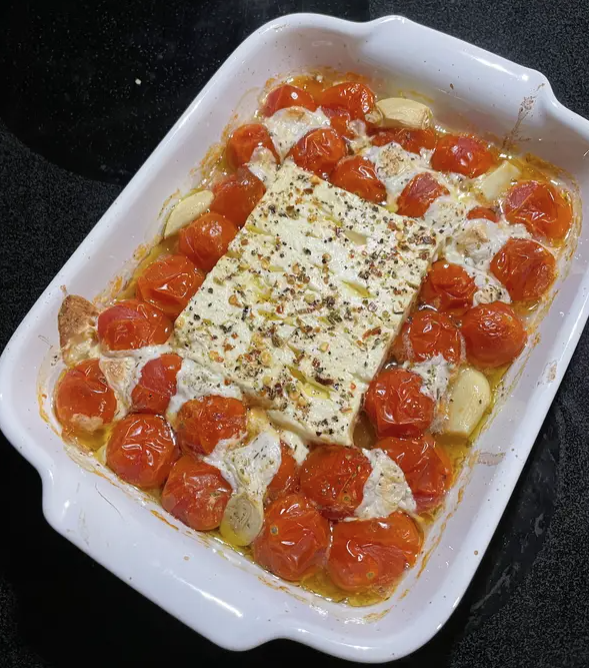 2021 year in review  - feta pasta with mozzarella cheese