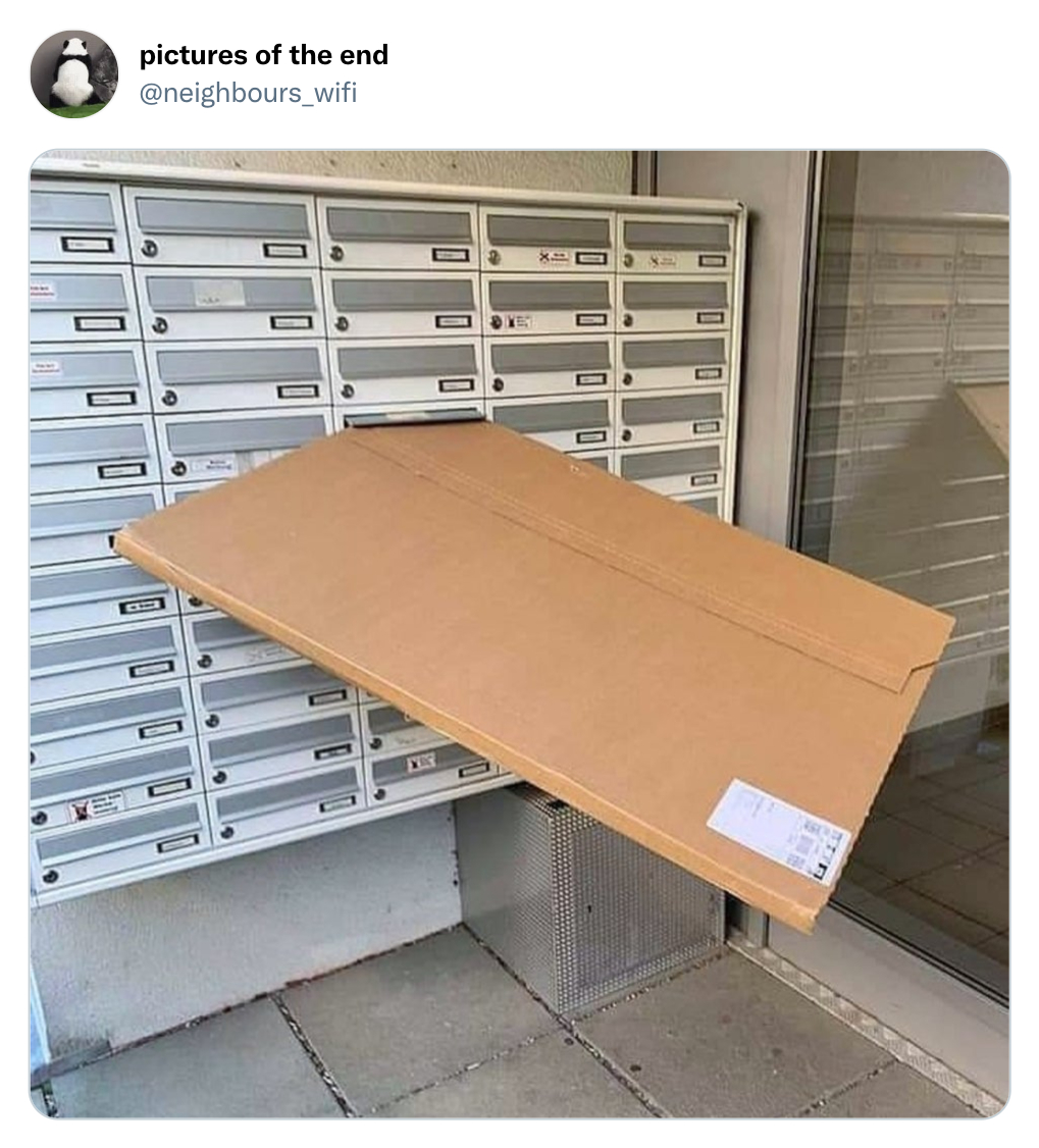 23 Funny Posts From Twitter This Week.