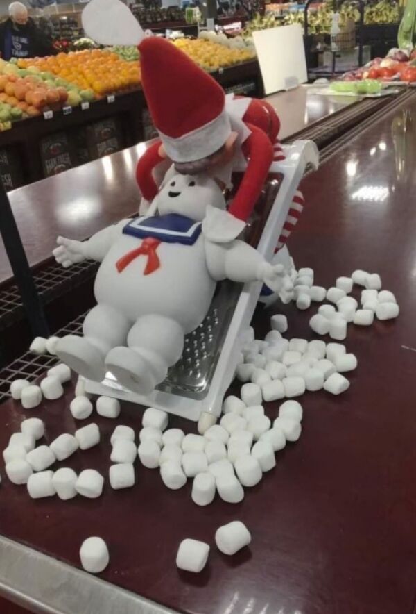 unlucky people - funny fails - snowman -