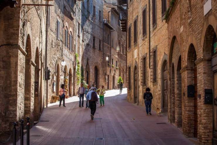 "If you're visiting Tuscany, avoid the torture museums that are scattered around the various Medieval towns. They are poor attempts to scare (and scam) tourists. If you've seen one, you've seen them all."