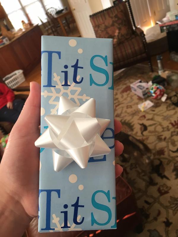 christmas cringe pics - let it snow wrapping paper - Tit S Tits