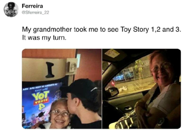 Toy Story - Ferreira My grandmother took me to see Toy Story 1,2 and 3. It was my turn. I Agv Anagota Eae Yot P Vrt