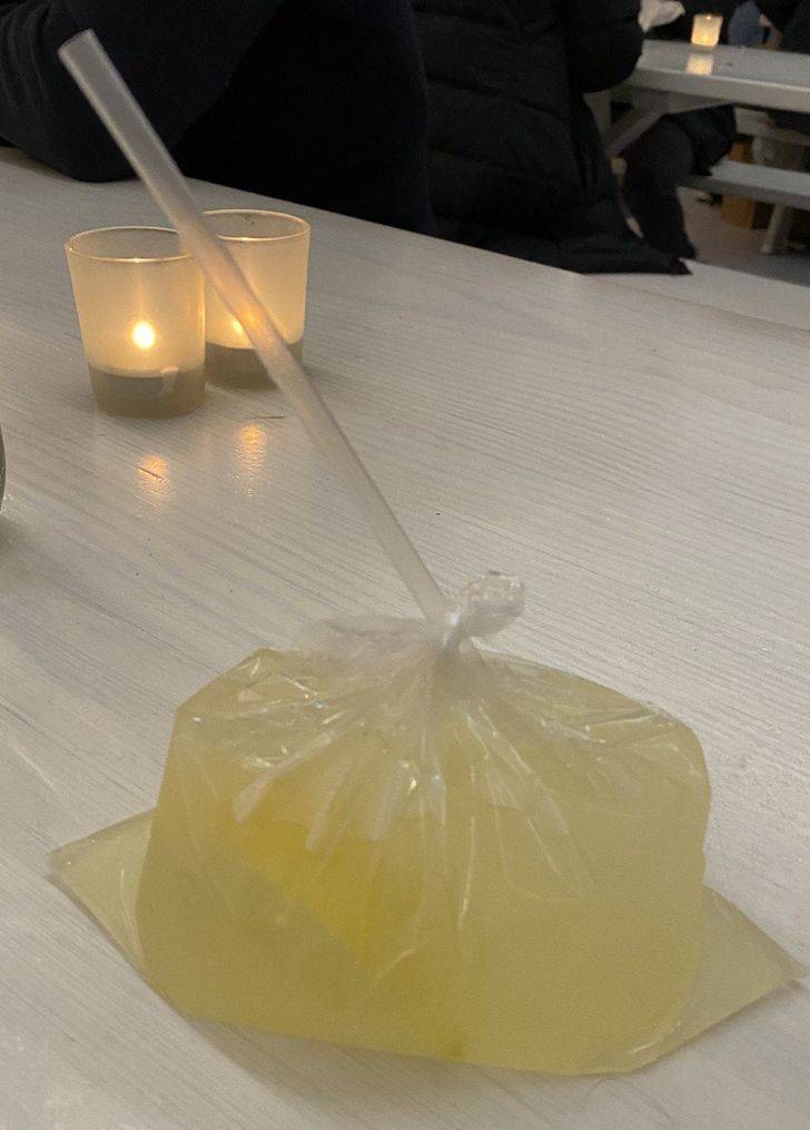 ’’Freshly squeezed lemonade I ordered’’