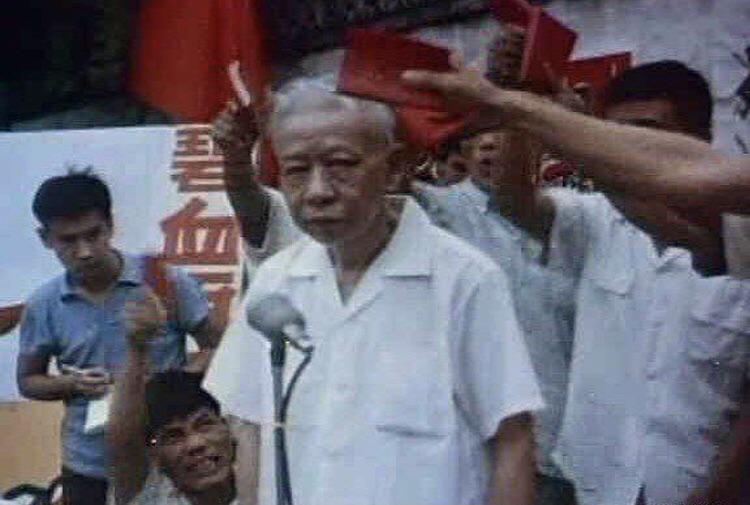 Liu Shaoqi being subjected to public humiliation during the Cultural Revolution. He was once the Chairman of the PRC, and was even considered the successor to Mao. After the two had a falling out, Liu was purged, labeled a capitalist traitor, imprisoned, and tortured to death, 1967