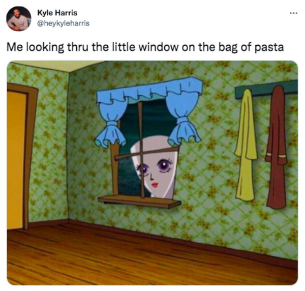 funny tweets  - crush home alone meme - . Kyle Harris Me looking thru the little window on the bag of pasta