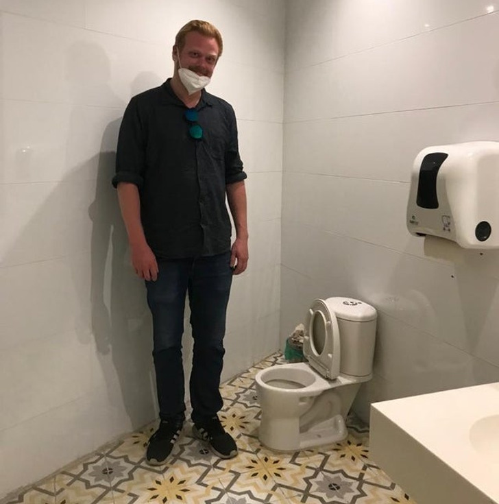 “This tiny toilet”