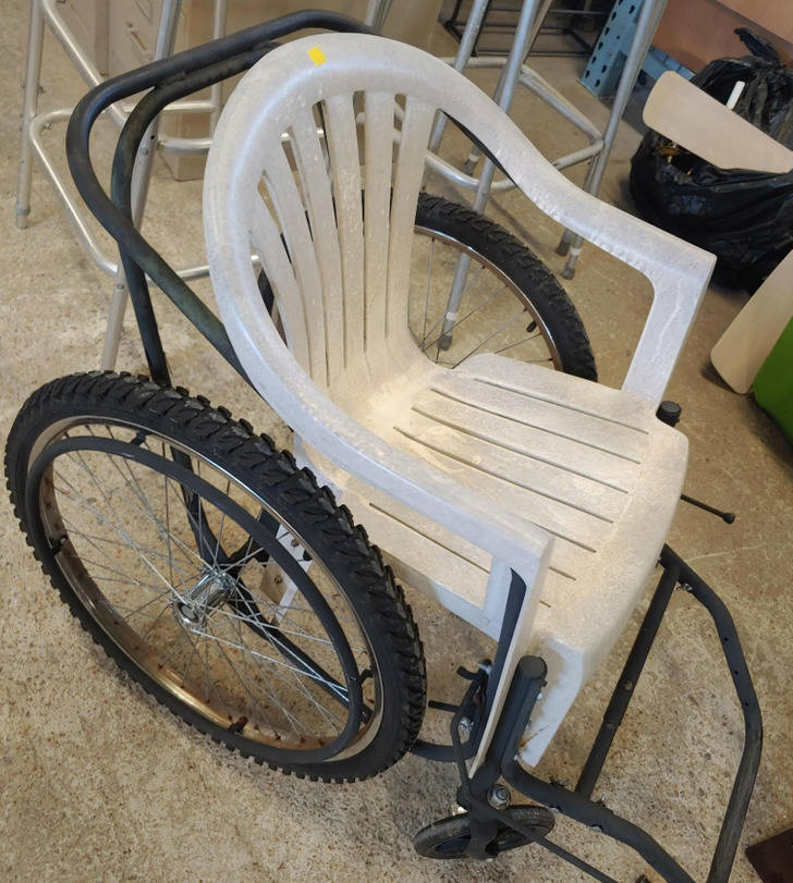 cheap lifehacks - bicycle wheel
