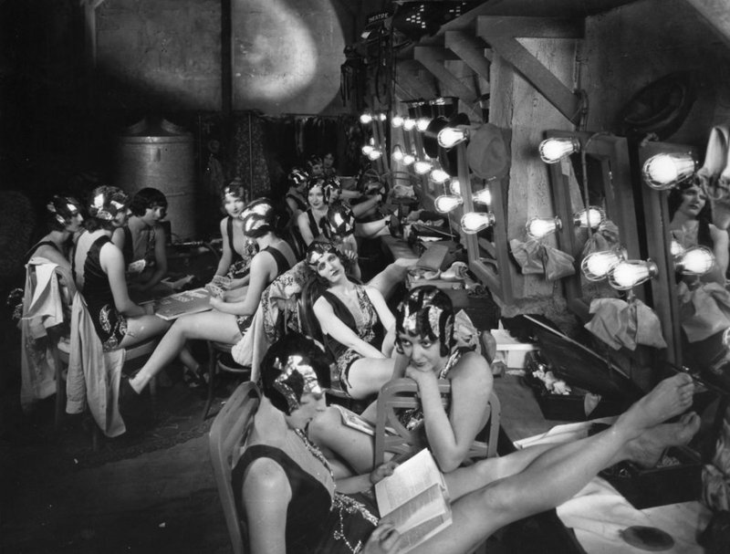 dressing room full of chorus girls between scenes during the filming of broadway in 1928