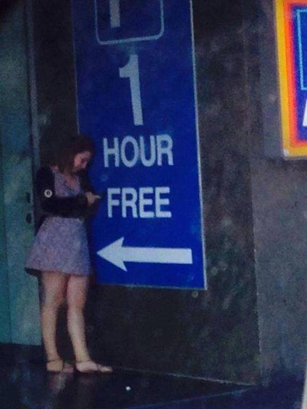 40 Lowbrow Pics For Dirty Minds.