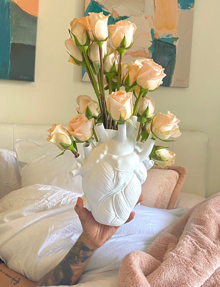 “My heart vase came in!”