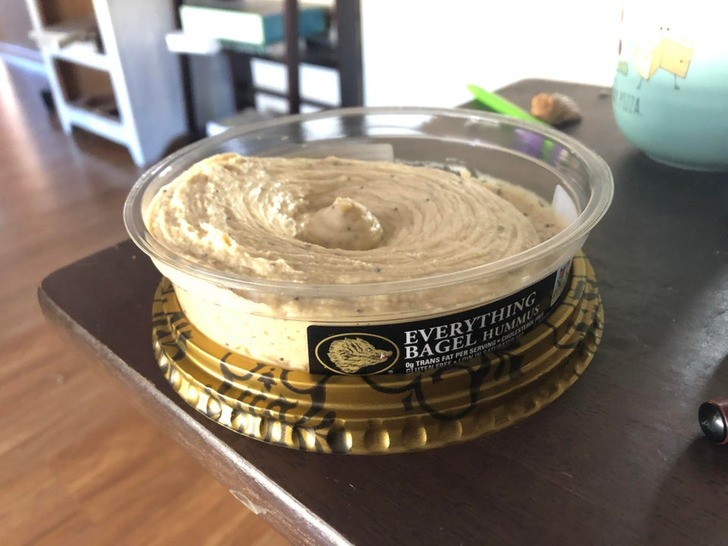 Everything Bagel Hummus 01 Etter