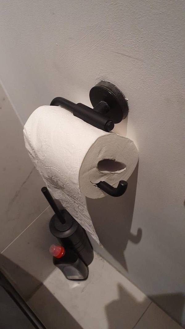 epic fails, funny fail pics  - toilet paper