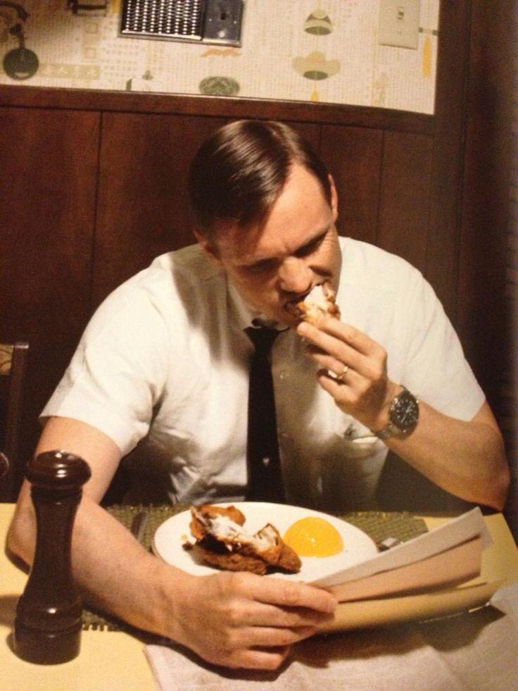 Neil Armstrong eating his last breakfast on Earth before leaving for the moon – 1969