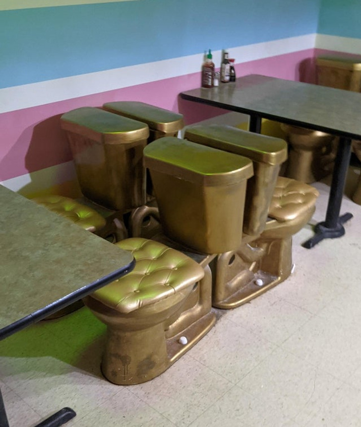 fascinating finds, wtf things - table seating at a 3-star Japanese restaurant in Omaha