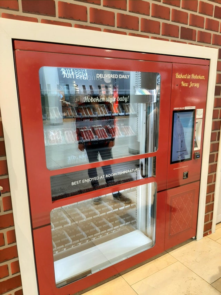 A cake vending machine at my local mall