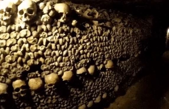 The Catacombs of Paris contain the bones of over 1,000,000 people and stretch for over 1 kilometer.