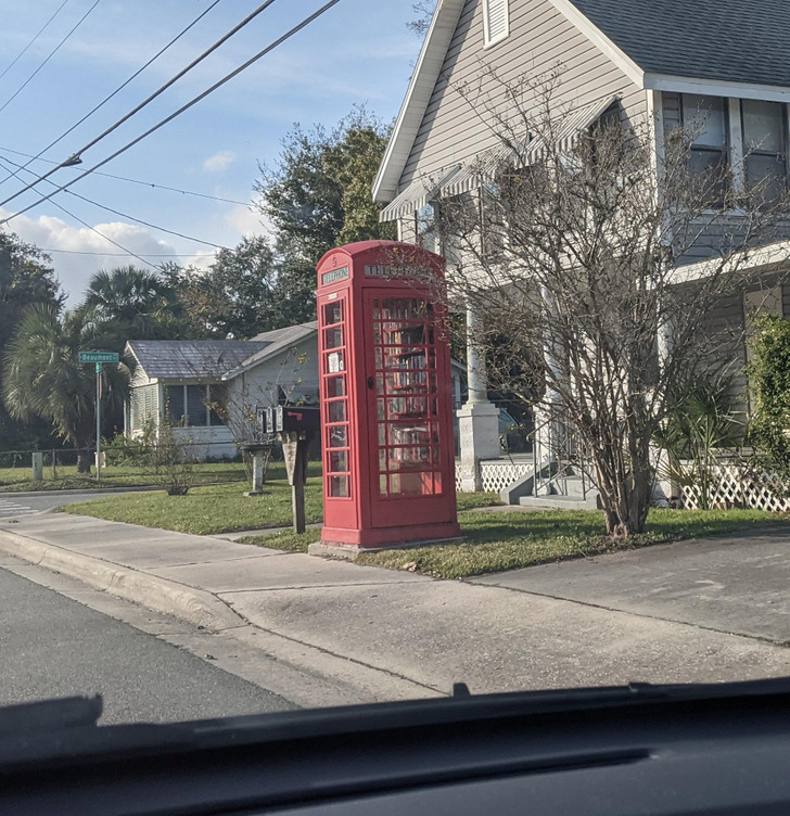 “A British-style phone booth in Kissimmee, Florida”