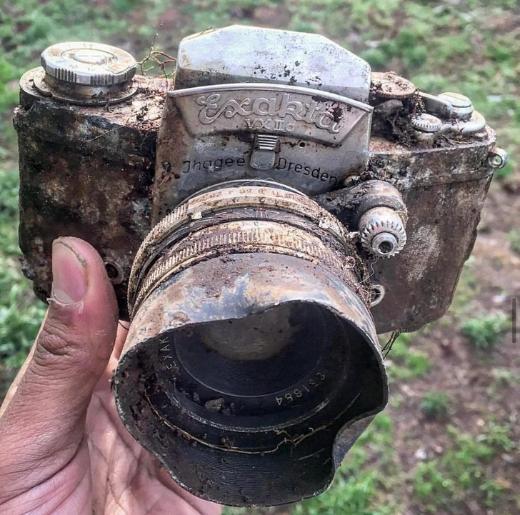 “Has anyone lost a camera, like 80 years ago at Eagle Creek?”