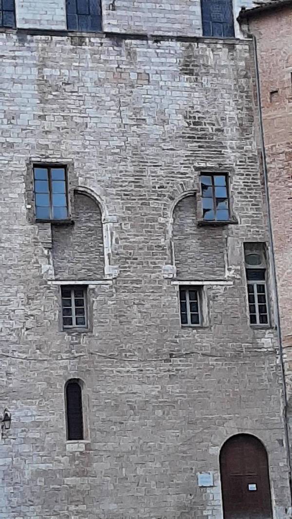 35 Construction Fails.