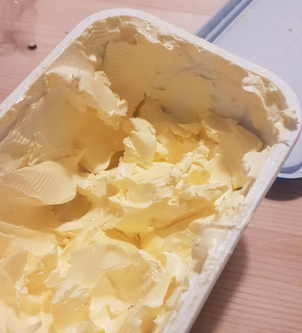 The way my boyfriend brutalises the butter :(