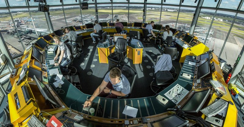 Fascinating Photos - Inside an Air Traffic Control tower