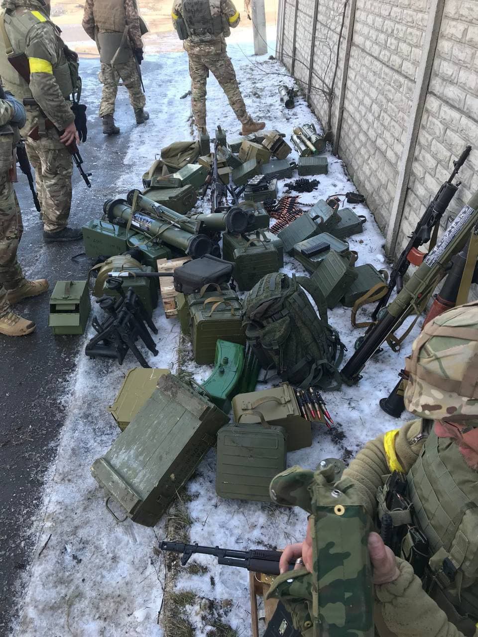 fascinating photos  - Ukrainian forces after destroying and looting Russian SF vehicles that entered Kharkiv