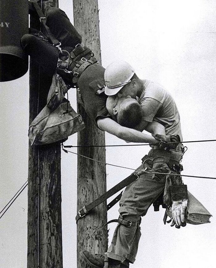 fascinating photos form history  - ‘The Kiss Of Life’ Shows A Utility Worker Giving Mouth-To-Mouth Resuscitation To His Unconscious Co-Worker, After He Came Into Contact With A Low Voltage Line Jacksonville, Florida 1967. Photograph By Rocco Morabito
