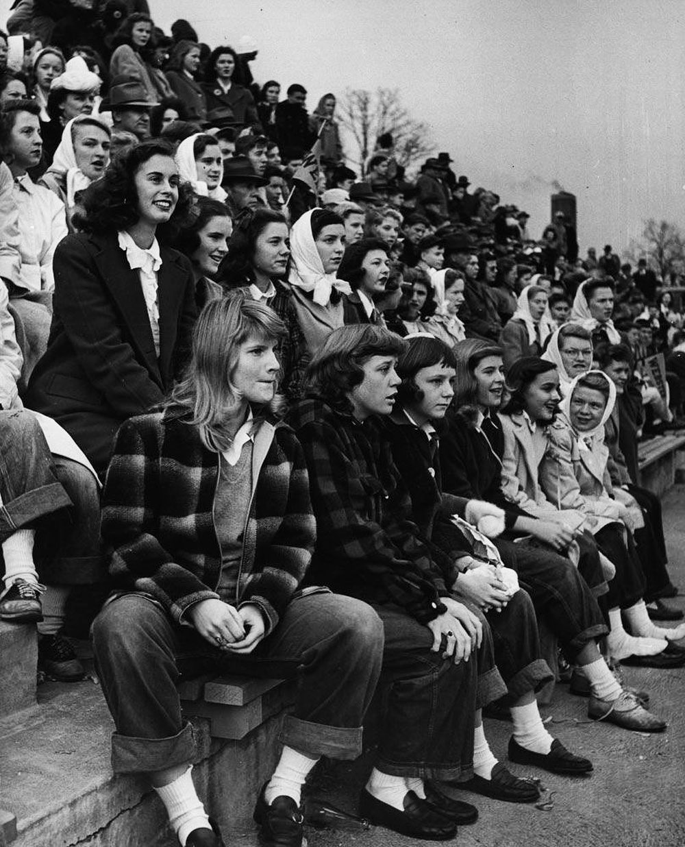 historical photos - high school 50s teenager fashion - Co