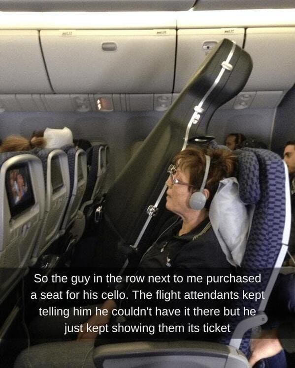 34 Airplane Passengers Who Needed To Be Shamed Online.