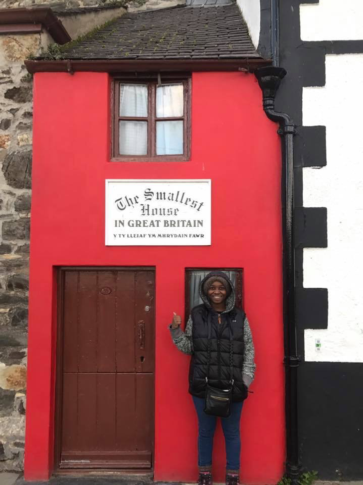 absolute units - giant things - the smallest house in great britain - The smallery In Great Britain Tyla Ya Alanta
